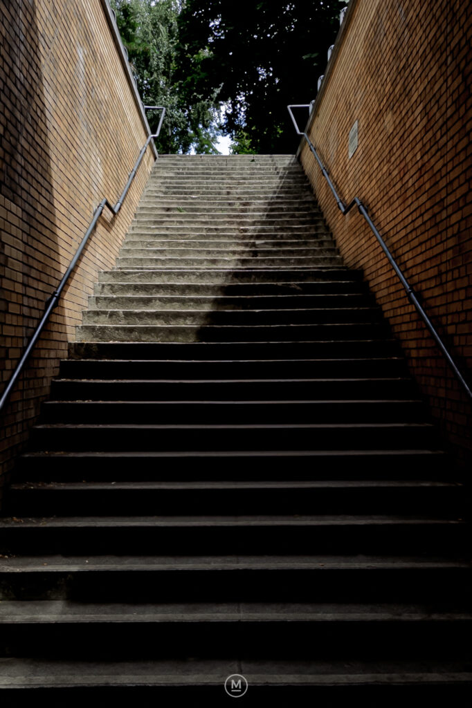Ascending to Platform 17